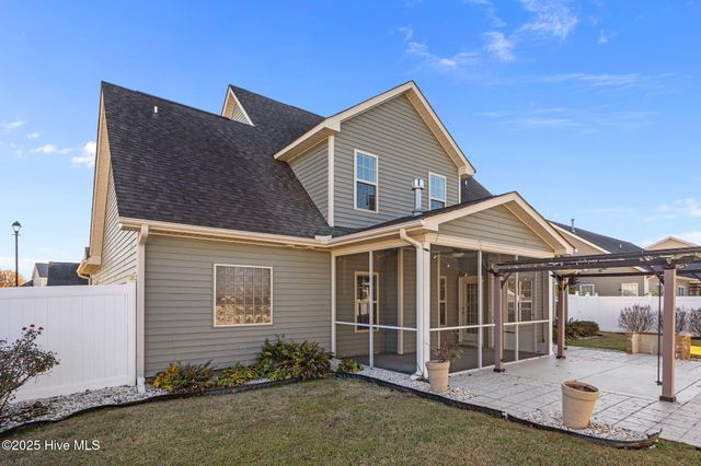 4124 Killarney Drive, Winterville, NC 28590