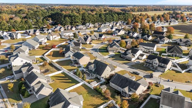 4124 Killarney Drive, Winterville, NC 28590