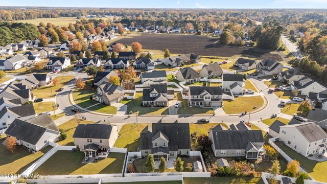 4124 Killarney Drive, Winterville, NC 28590