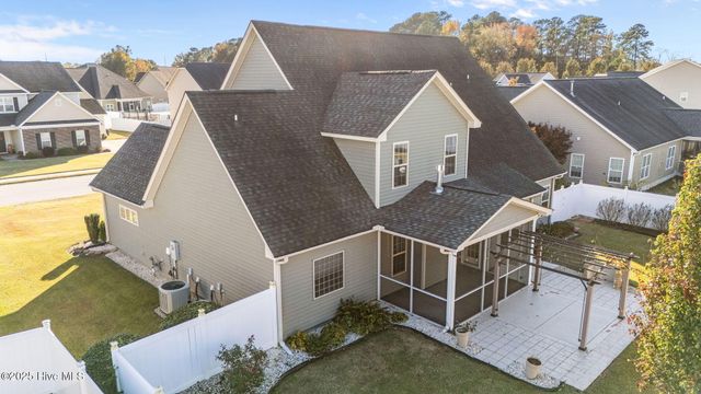 4124 Killarney Drive, Winterville, NC 28590