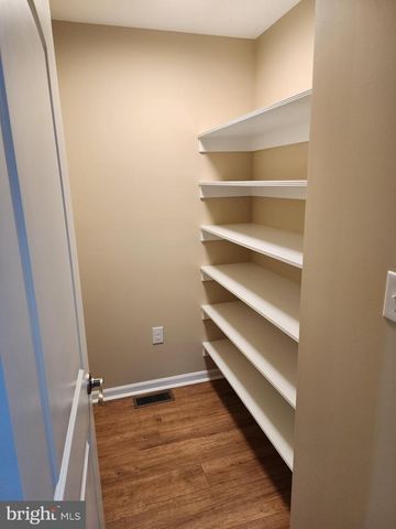 117 POINTERS WAY, Front Royal, VA 22630