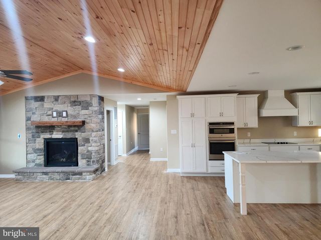 117 POINTERS WAY, Front Royal, VA 22630