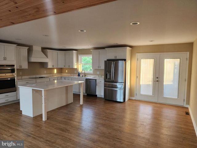 117 POINTERS WAY, Front Royal, VA 22630