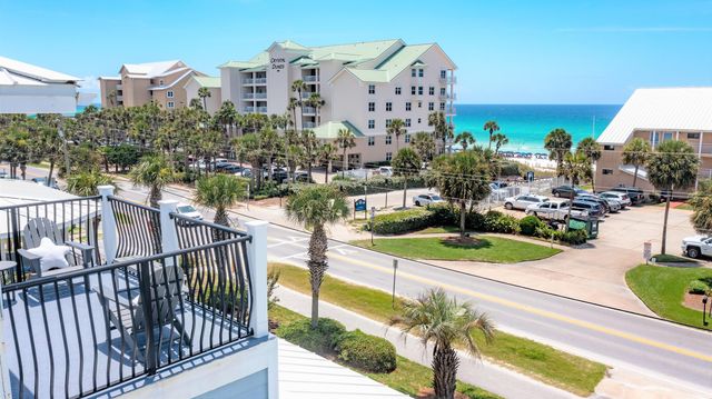 2873 Scenic Highway 98, Destin, FL 32541