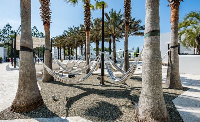 2873 Scenic Highway 98, Destin, FL 32541