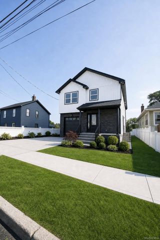 1316 R Street, Elmont, NY 11003