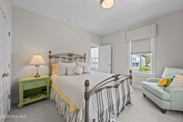 301 Moss Way, Washington, NC 27889