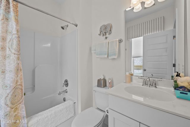 301 Moss Way, Washington, NC 27889