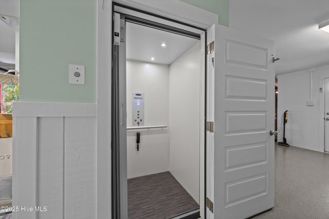 301 Moss Way, Washington, NC 27889