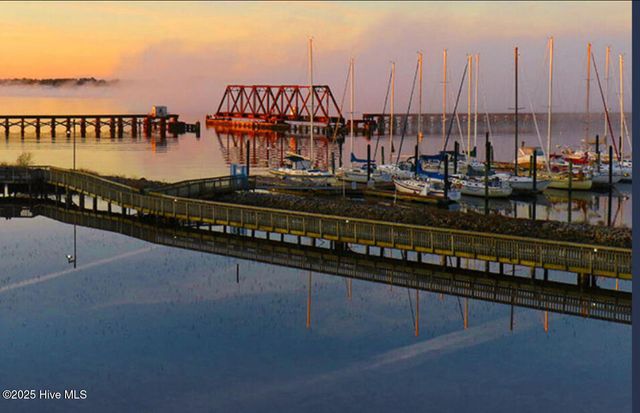 301 Moss Way, Washington, NC 27889