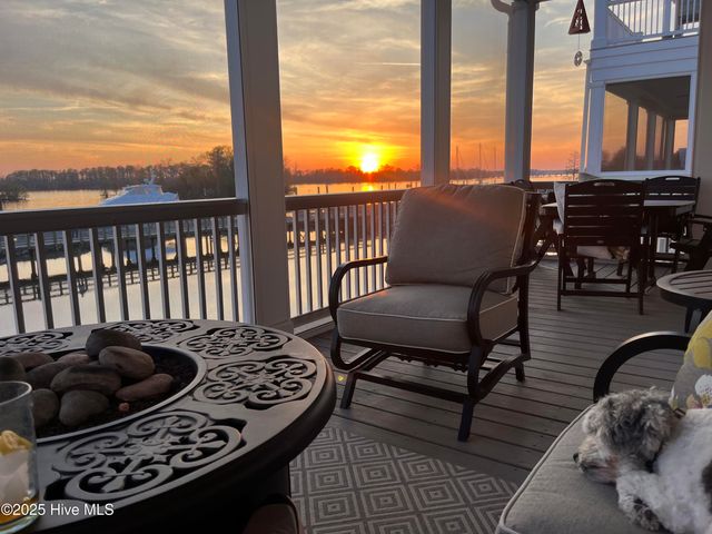 301 Moss Way, Washington, NC 27889