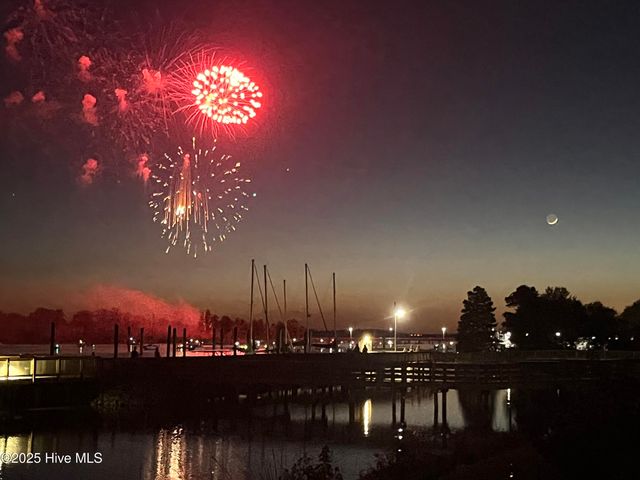 301 Moss Way, Washington, NC 27889