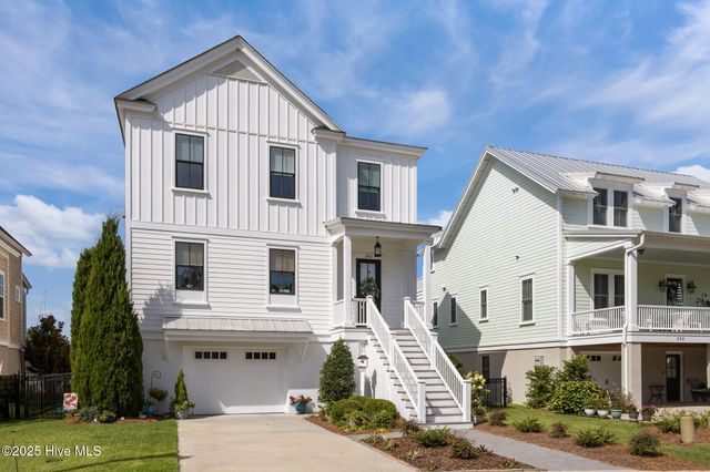 301 Moss Way, Washington, NC 27889