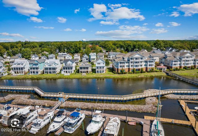 301 Moss Way, Washington, NC 27889