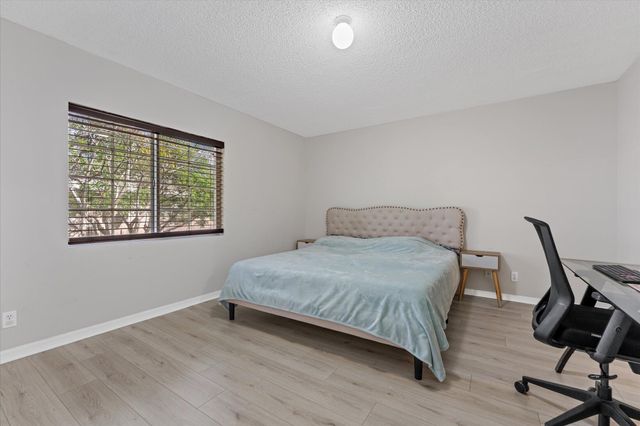2264 Salerno Circle, Weston, FL 33327