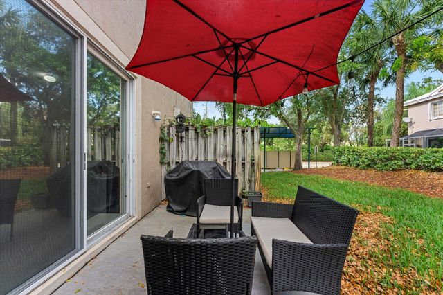 2264 Salerno Circle, Weston, FL 33327