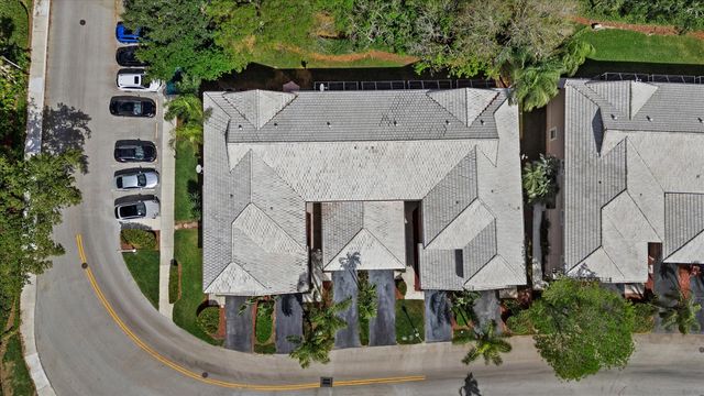 2264 Salerno Circle, Weston, FL 33327