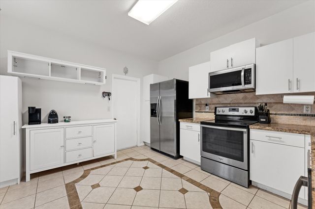2264 Salerno Circle, Weston, FL 33327