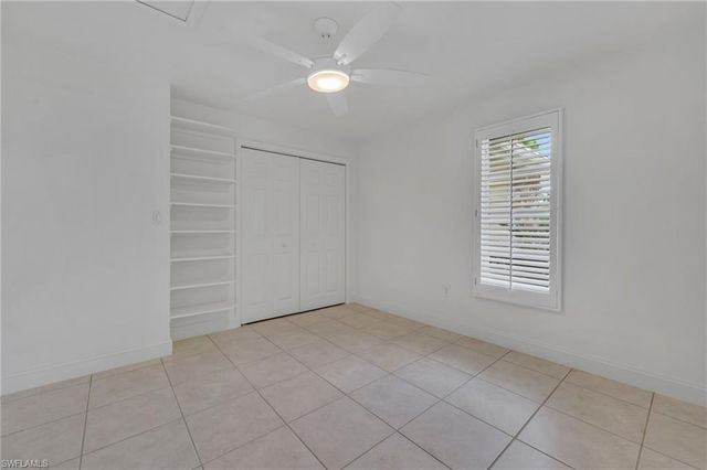 656 Binnacle DR, Naples, FL 34103