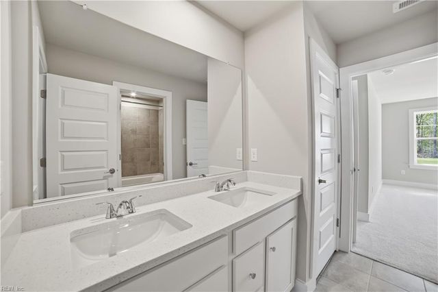 1405 Wharf Hill DR, Smithfield, VA 23430