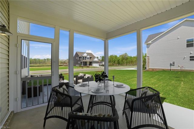 1405 Wharf Hill DR, Smithfield, VA 23430