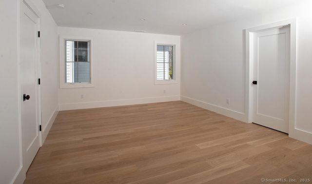 6 Down River Road, New Canaan, CT 06840