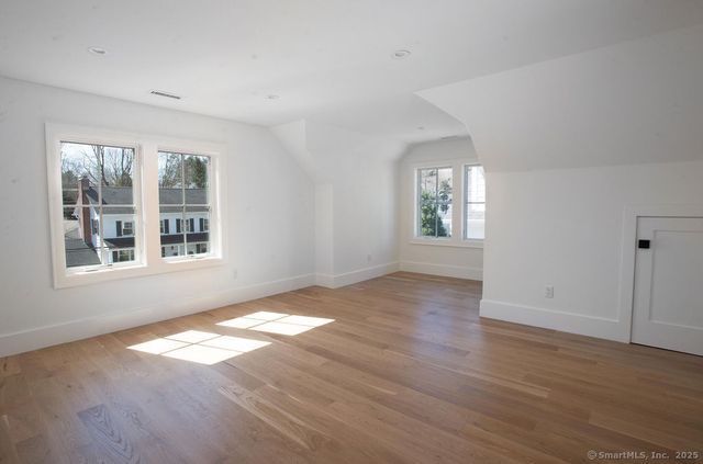 6 Down River Road, New Canaan, CT 06840