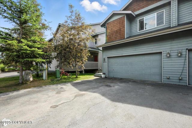 20884 Trailhead Avenue, Eagle River, AK 99577