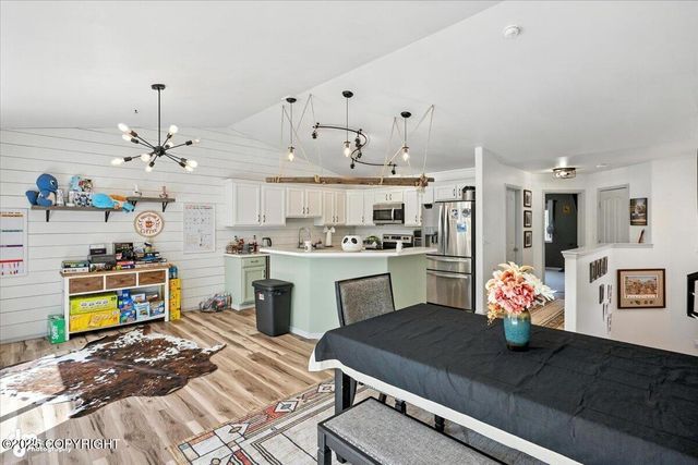 20884 Trailhead Avenue, Eagle River, AK 99577
