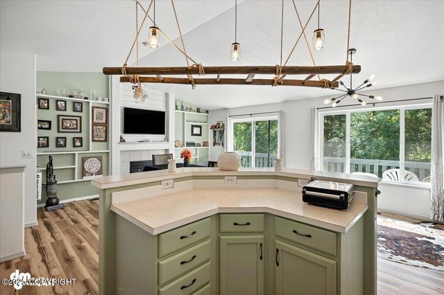 20884 Trailhead Avenue, Eagle River, AK 99577