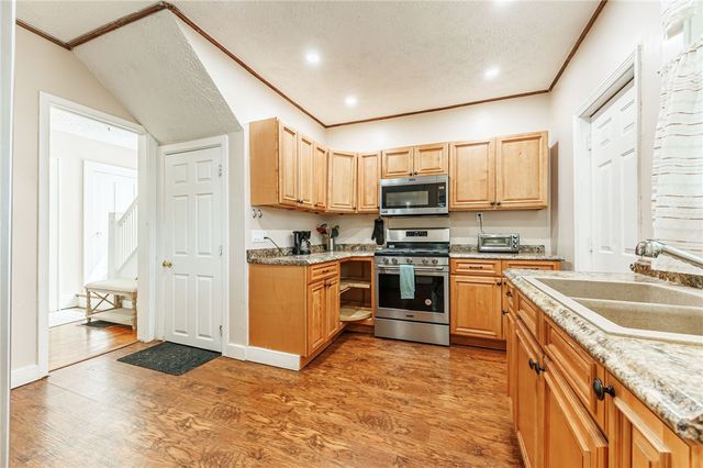 29 West High Terrace, Rochester, NY 14619