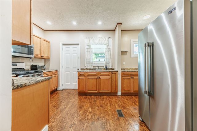 29 West High Terrace, Rochester, NY 14619