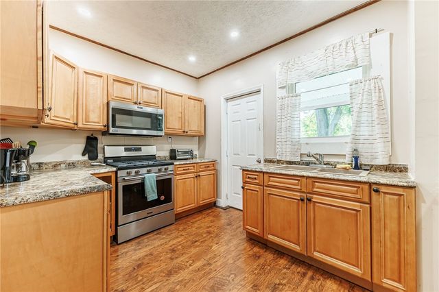 29 West High Terrace, Rochester, NY 14619