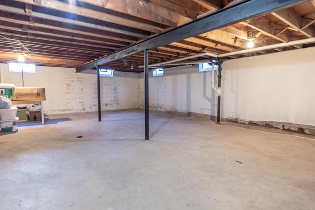 436 Romeo Road, Rochester, MI 48307