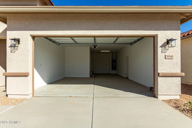 31541 N WET CREEK Road, San Tan Valley, AZ 85143