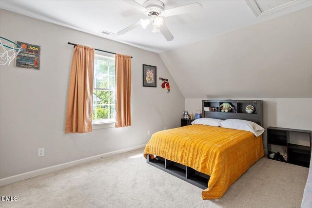 205 Hickory Glen Lane, Holly Springs, NC 27540