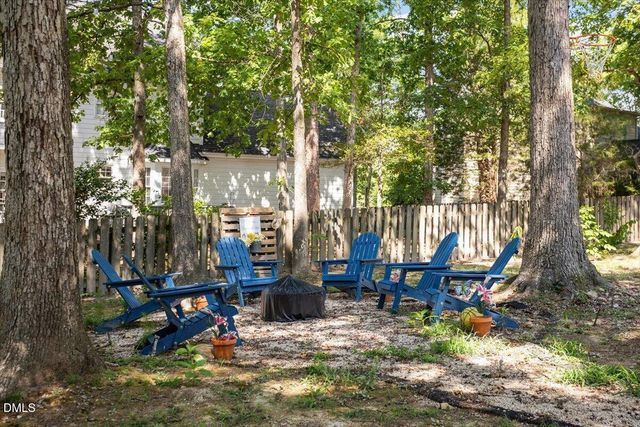205 Hickory Glen Lane, Holly Springs, NC 27540