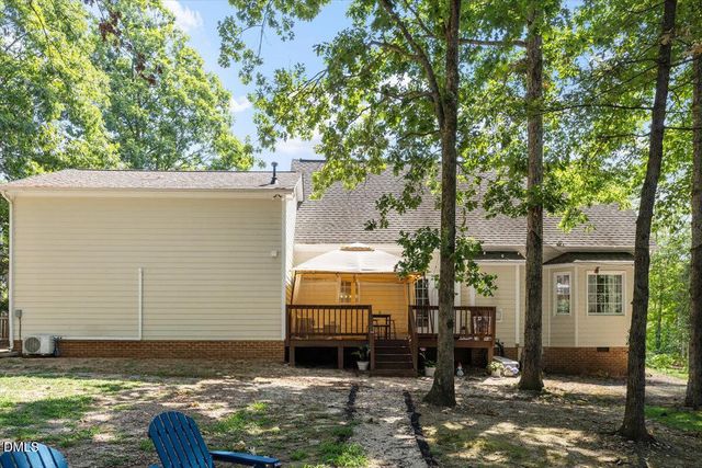 205 Hickory Glen Lane, Holly Springs, NC 27540
