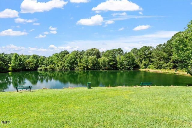 205 Hickory Glen Lane, Holly Springs, NC 27540