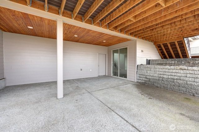 31905 G Street, Ocean Park, WA 98640