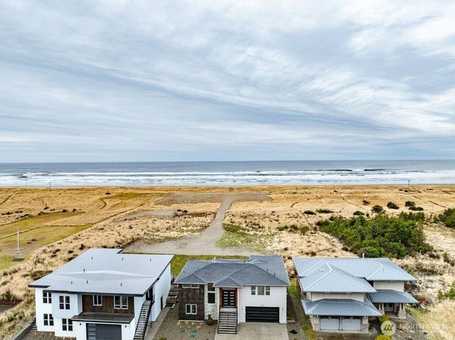 31905 G Street, Ocean Park, WA 98640