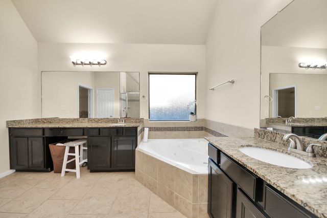 5047 Crystal Bluff Court, Richmond, TX 77407