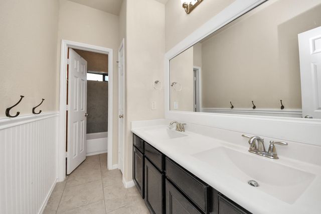 5047 Crystal Bluff Court, Richmond, TX 77407