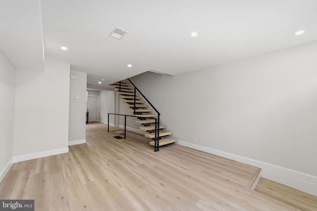 2319 CROSS ST, Philadelphia, PA 19146