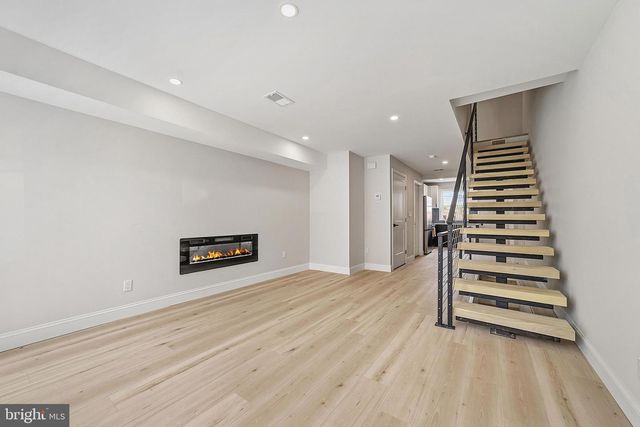 2319 CROSS ST, Philadelphia, PA 19146