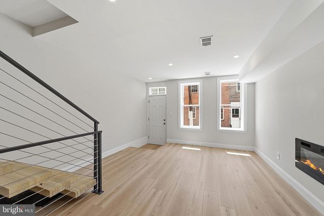 2319 CROSS ST, Philadelphia, PA 19146
