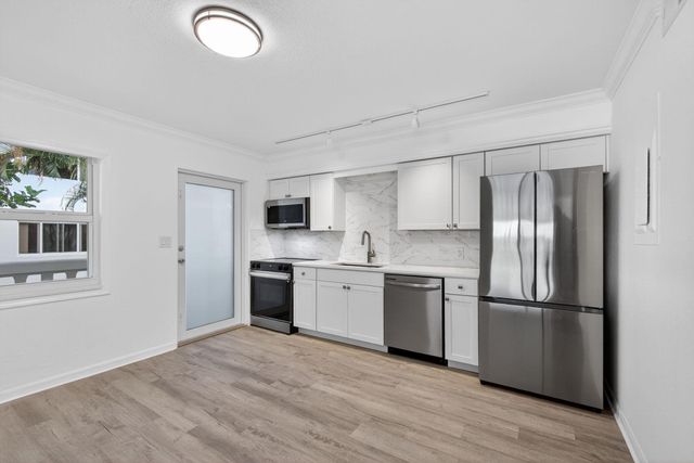 624 Southwind Circle 4, North Palm Beach, FL 33408