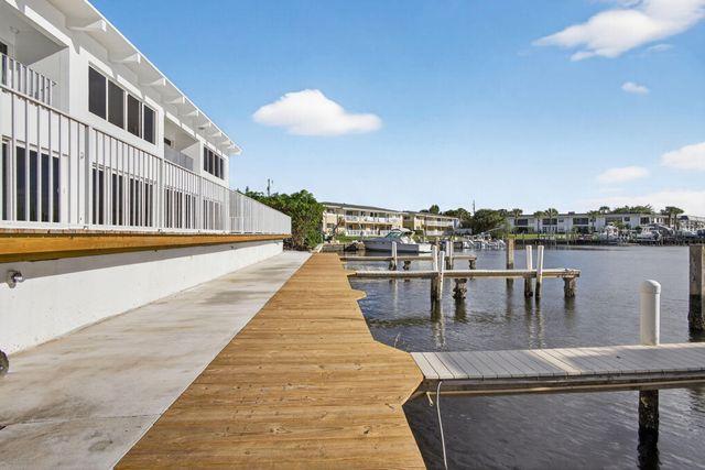 624 Southwind Circle 4, North Palm Beach, FL 33408