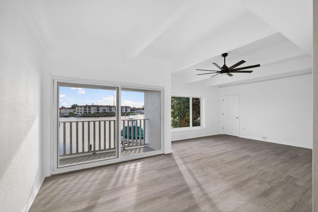 624 Southwind Circle 4, North Palm Beach, FL 33408