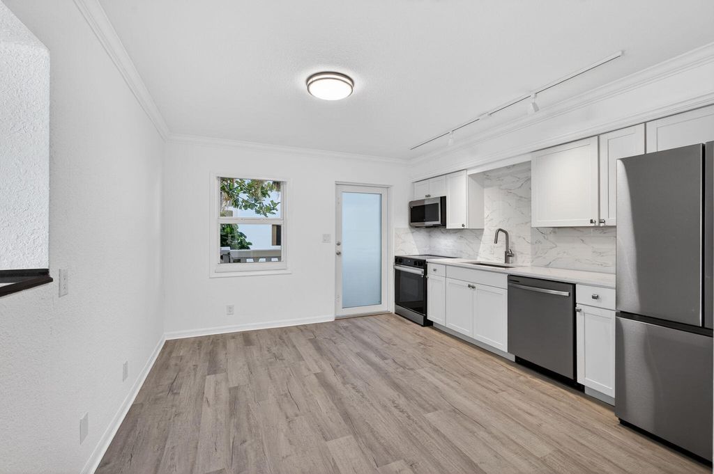 624 Southwind Circle 4, North Palm Beach, FL 33408